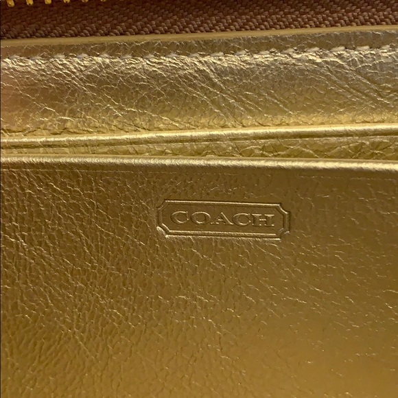 Coach khaki and gold wallet - Picture 4 of 8